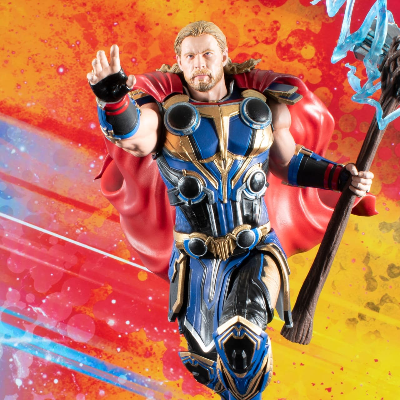 New Marvel Studios Statues Arrive from Diamond from Hawkeye and Thor