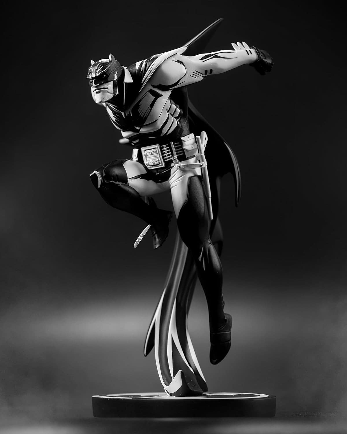 McFarlane Toys Debuts New Batman: White Knight Sketch Edition Statue 