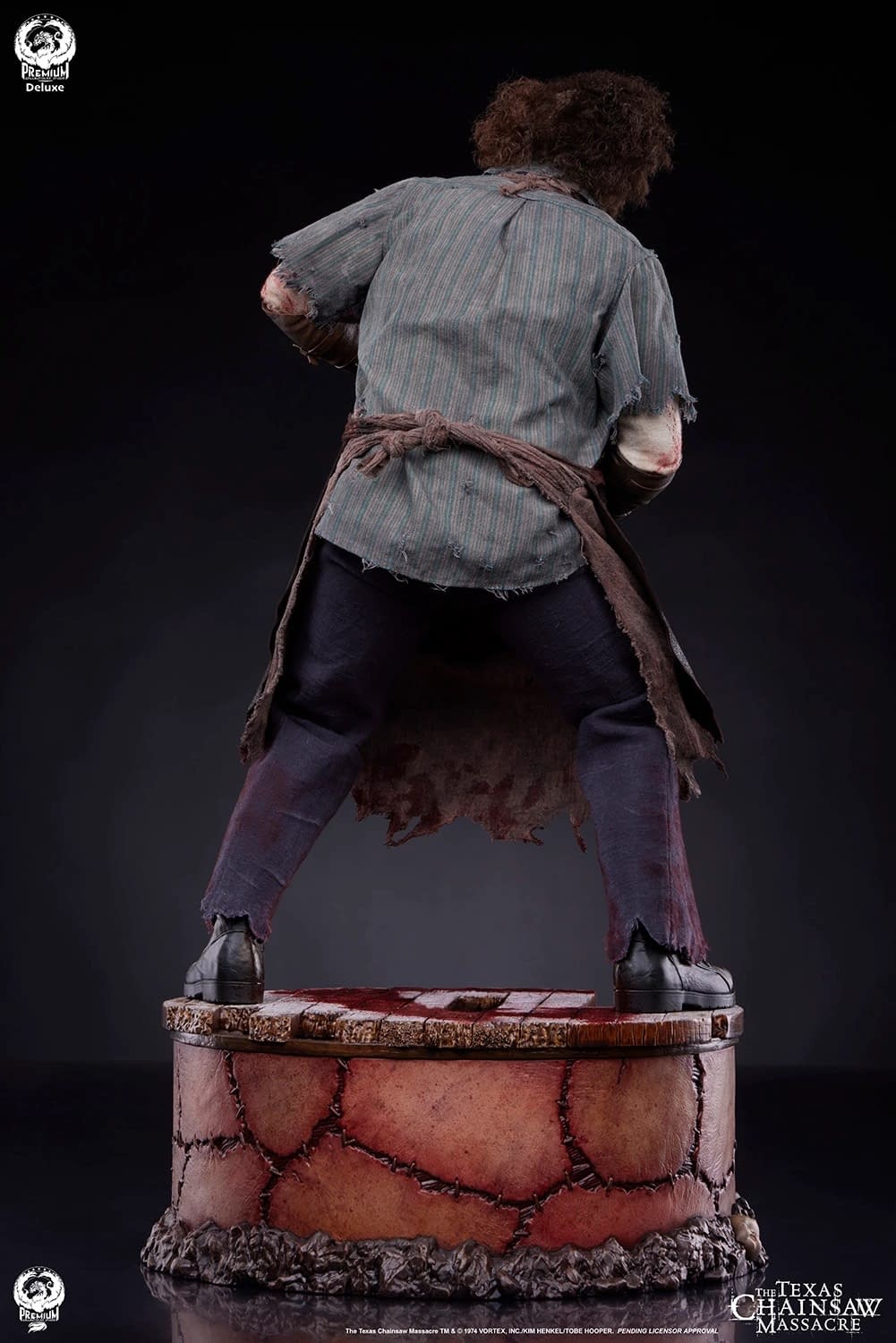 The Texas Chainsaw Massacre Slays with New PCS 1:4 Deluxe Statue 