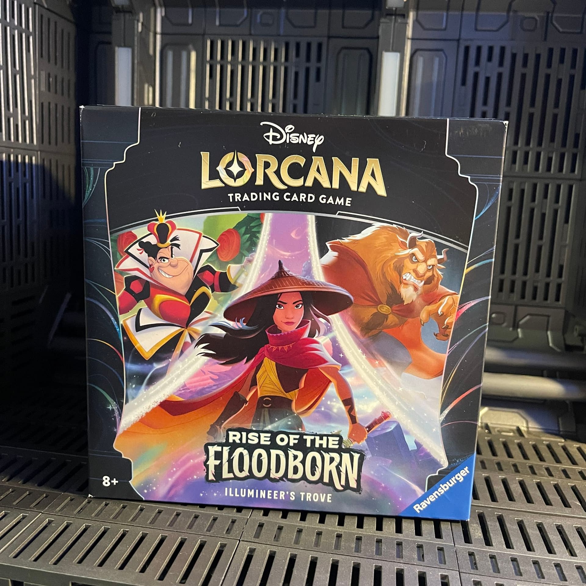 Ravensburger Disney Lorcana Trading Card Game: Rise Of The Floodborn  Illumineer's Trove Box : Target