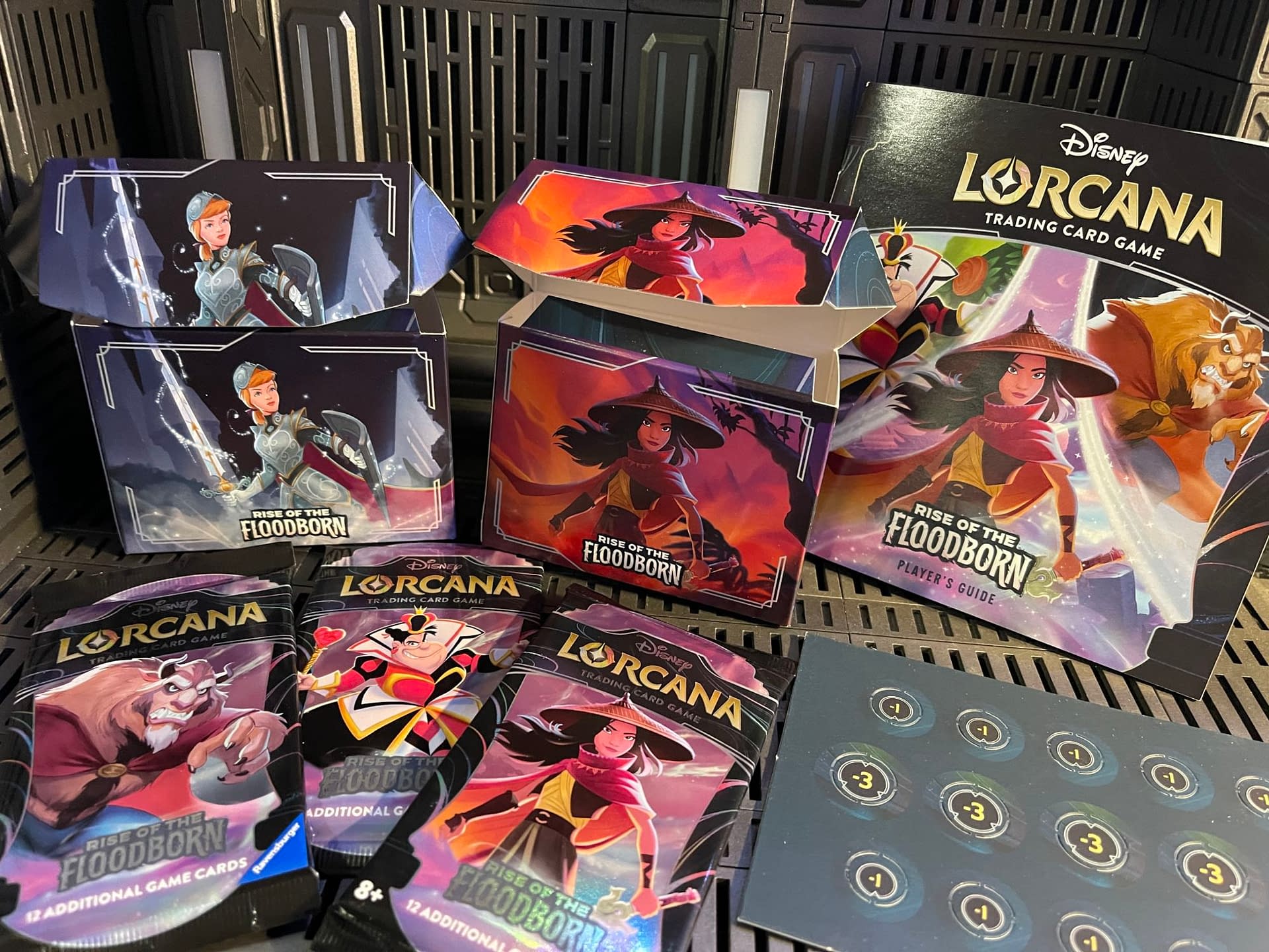 What's in the Disney Lorcana: Illumineer's Trove? Let's Find Out