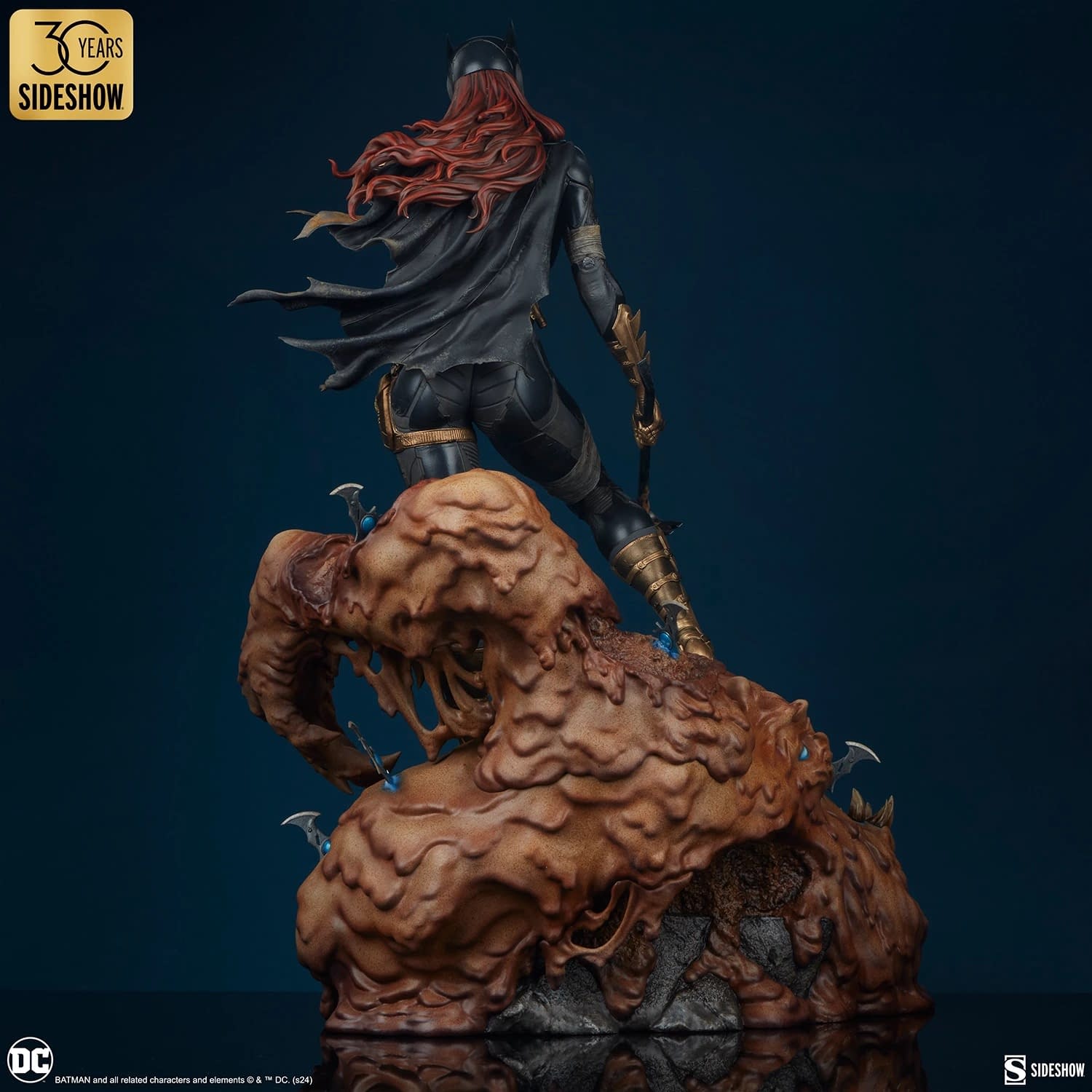 DC Comics Batgirl Takes Down Clayface with New Statue from Sideshow