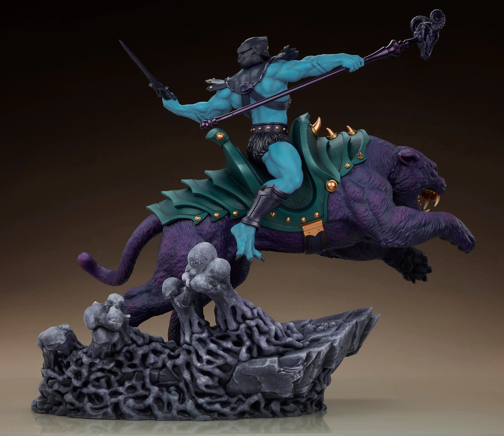 NECA Debuts New Dungeons & Dragons 50th Anniversary Strongheart