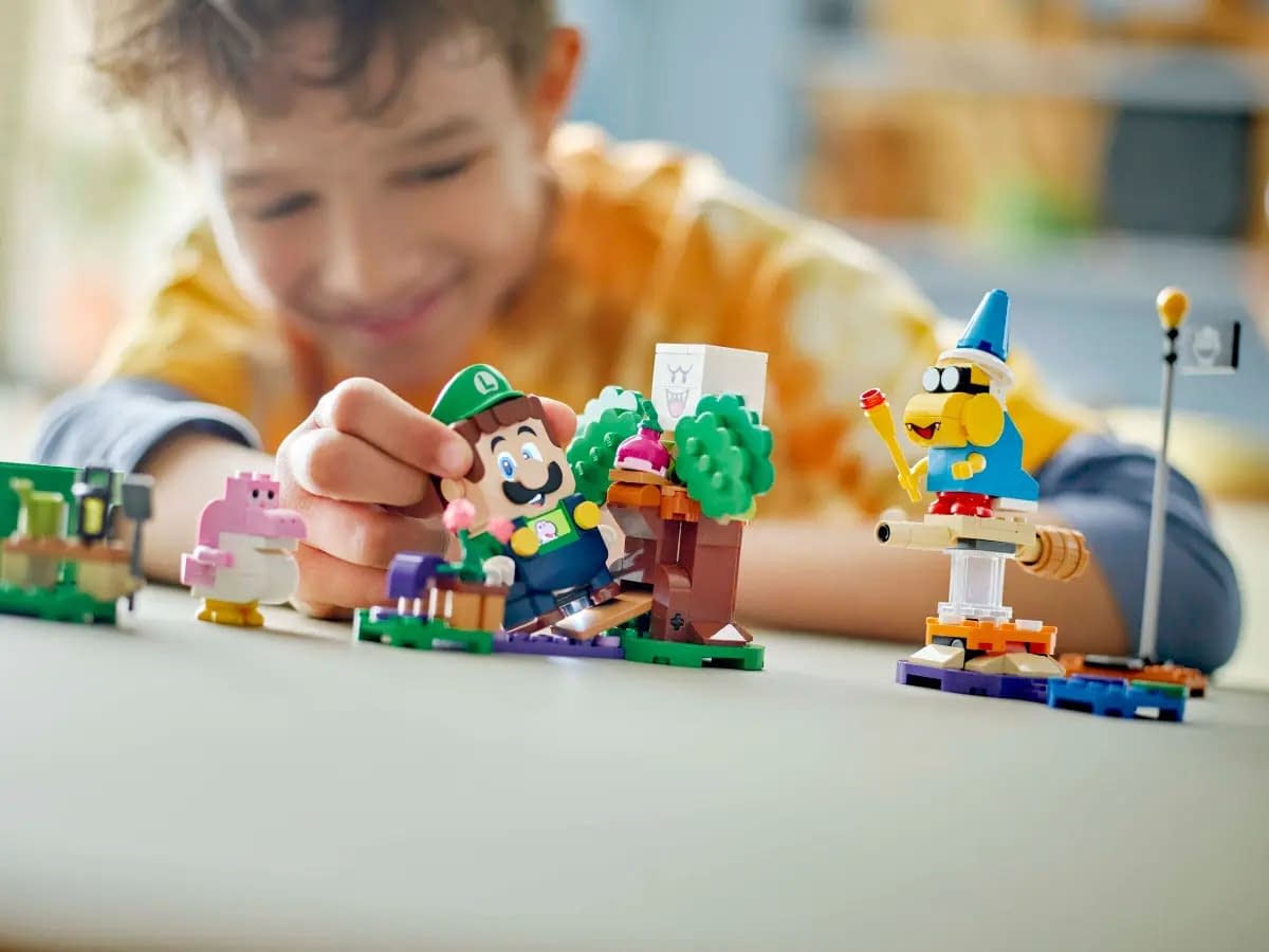 Adventures with Interactive LEGO Princess Peach Set Coming Soon