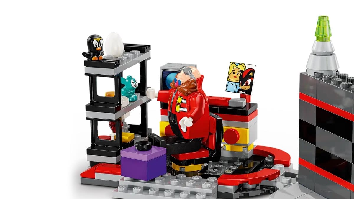 Sonic the Hedgehog Goes Super Sonic with New LEGO Playset 