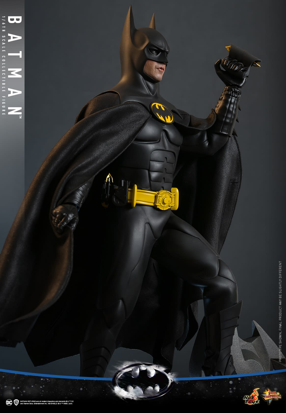 Batman Returns as Hot Toys Debuts New 1/6 Caped Crusader Figure