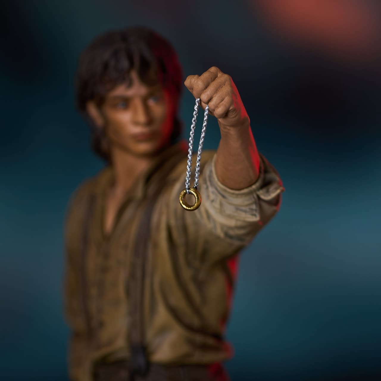Frodo Arrives on Mount Doom with New Lord of the Rings Gallery Statue 