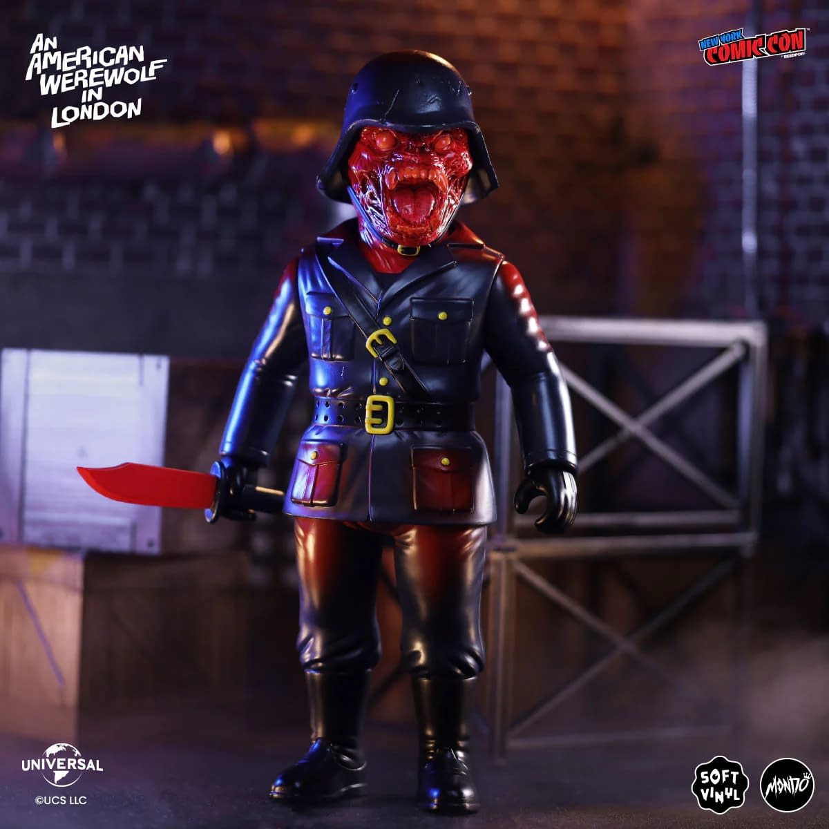 Mondo Debuts An American Werewolf in London Blood Moon Vinyl Figures