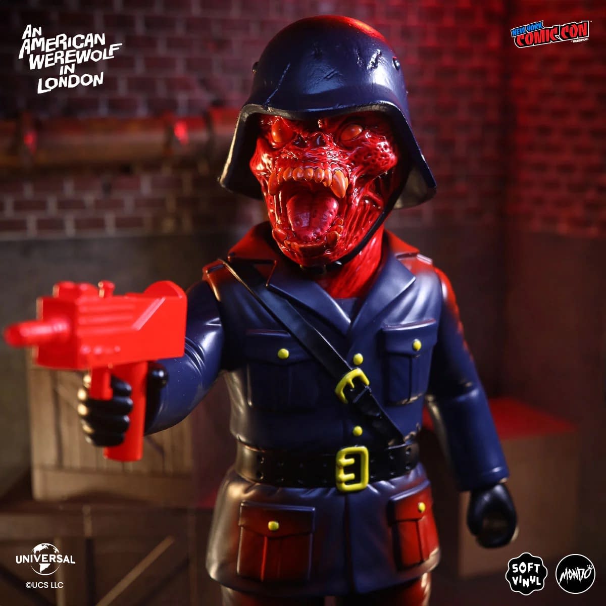 Mondo Debuts An American Werewolf in London Blood Moon Vinyl Figures