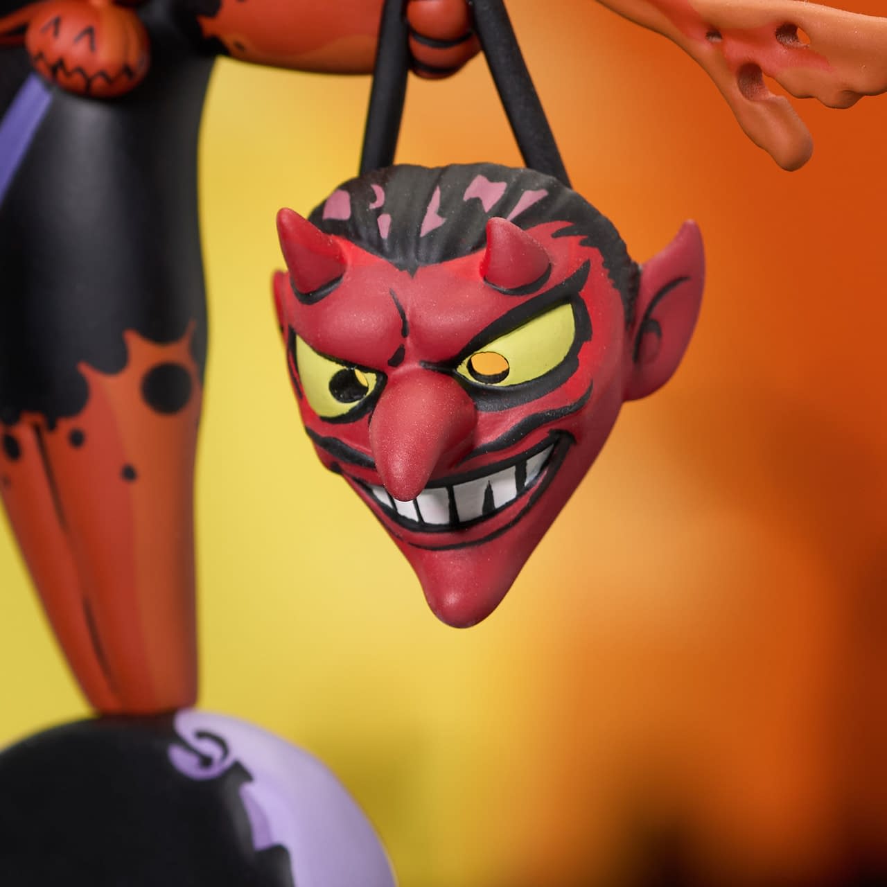 Gentle Giant Debuts NYCC Marvel Comics Hallows' Eve Animated Statue 