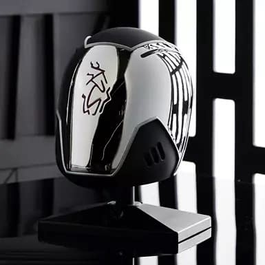 Star Wars Commander Gree Replica Helmet Arrives from Disney 