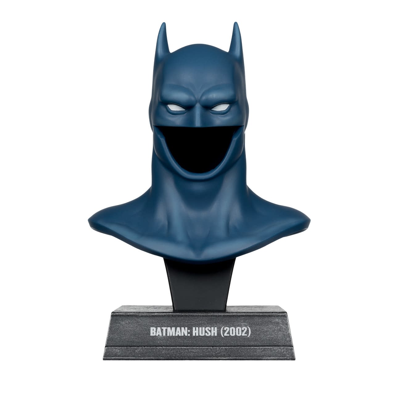New DC Comics Batman (Hush) 1:3 Scale Cowl Replica Revealed 