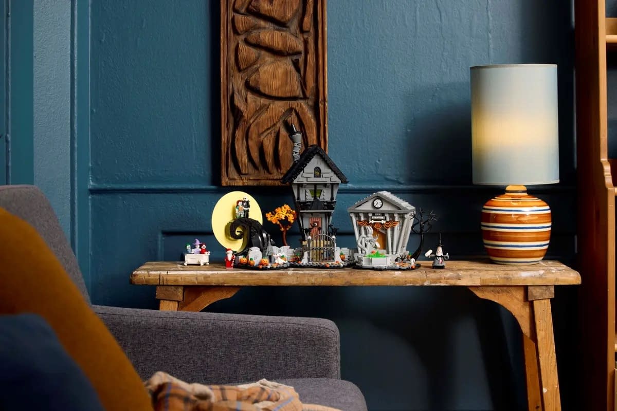 Have a Haunted Holiday this Christmas with These Spooky Collectibles
