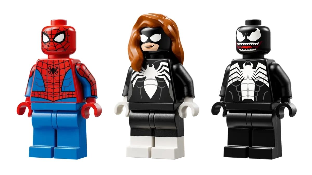  Spider-Woman (Julia Carpenter) Takes on Venom with New LEGO Set