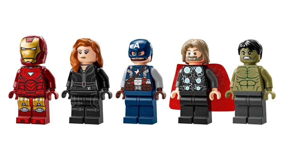 The Infamous Marvel Comics Logo Comes to LEGO with New Set 