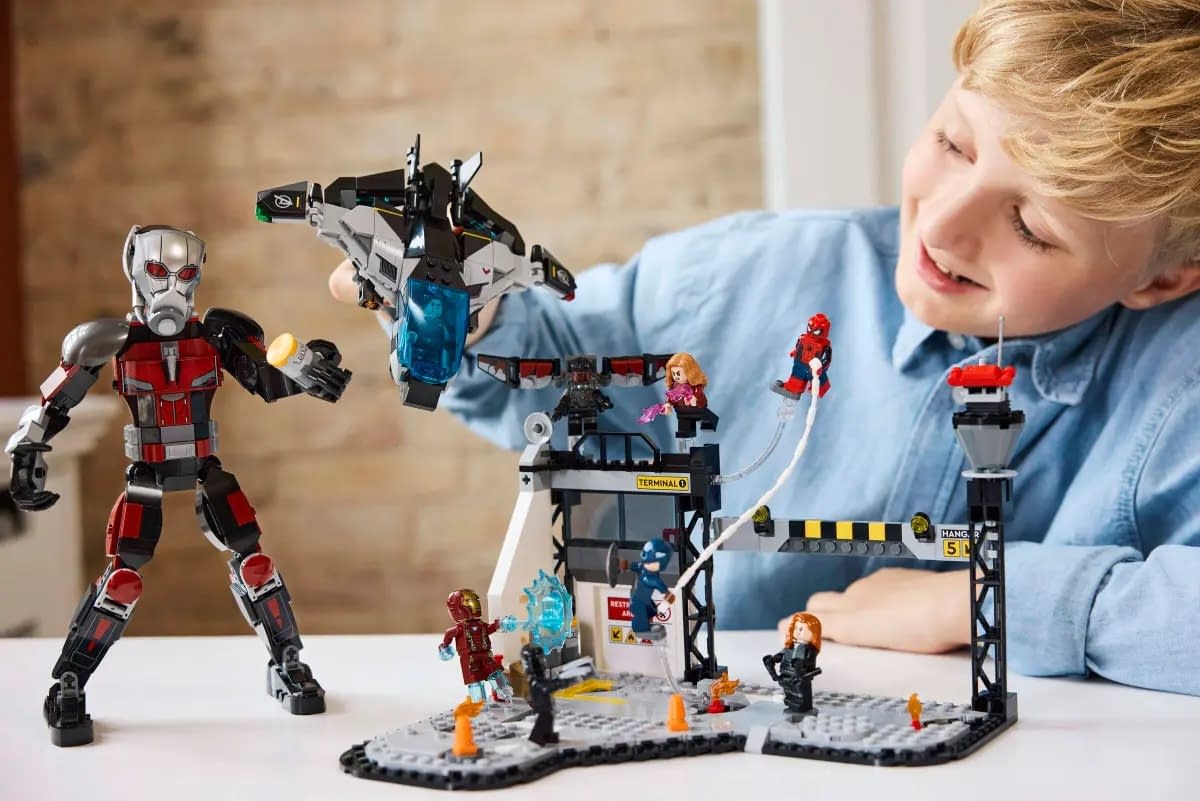 LEGO Brings the Captain America: Civil War Airport Fight to Life