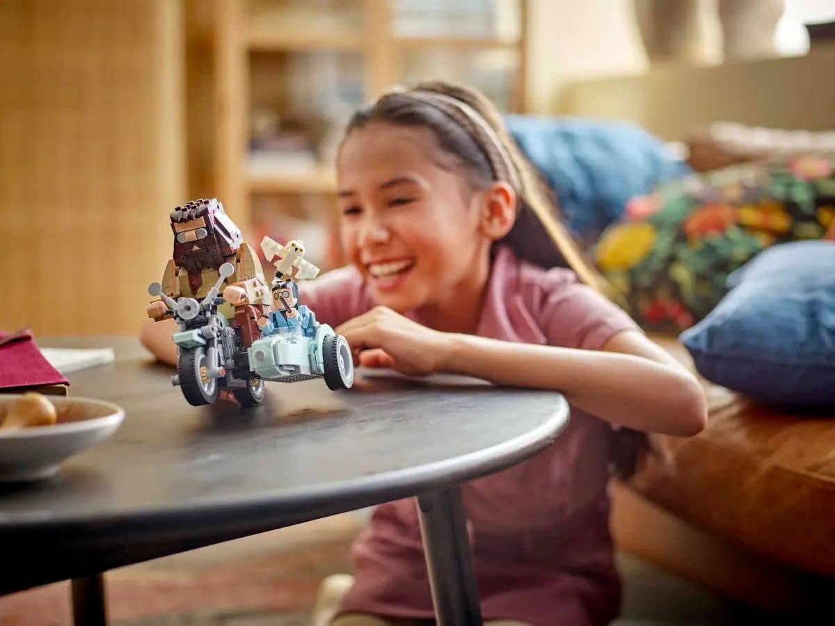 The Skies Await with LEGO's Hagrid & Harry Potter Motorcycle Set