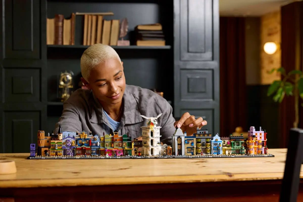 Harry Potter Microscale Diagon Alley Wizarding Shops Revealed by LEGO