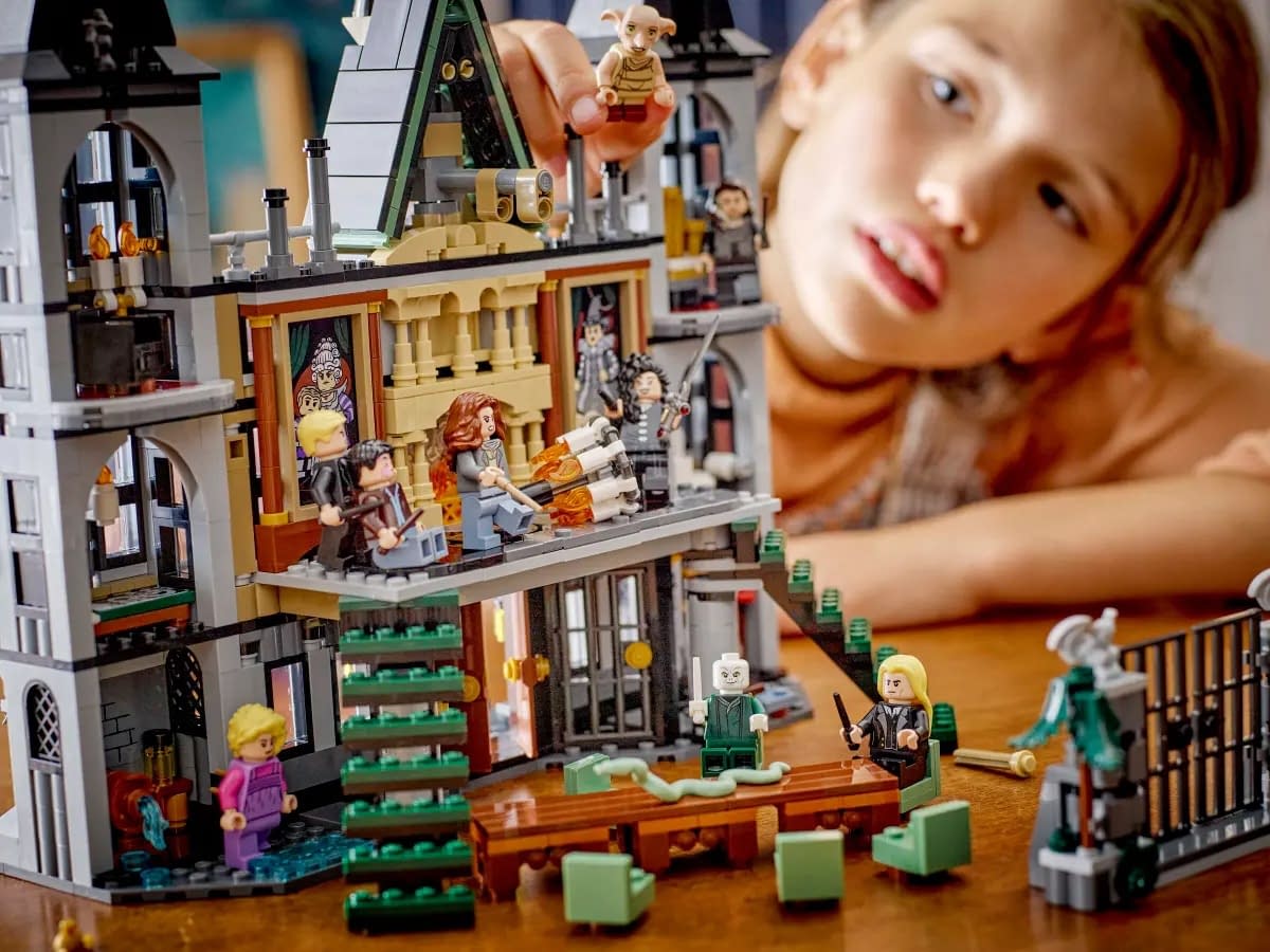 Step into the Malfoy Manor with LEGO's Newest Harry Potter Set