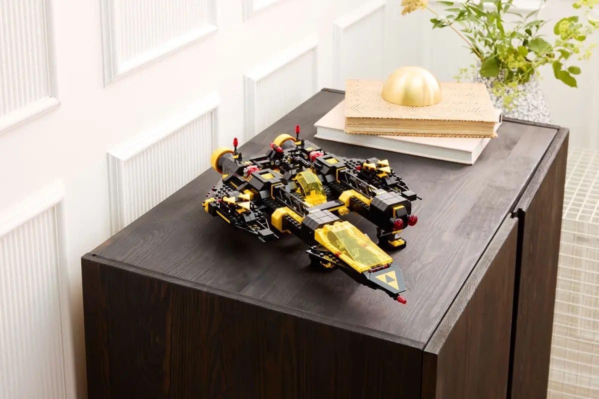 LEGO Brings Back an Iconic 80s Set with the Blacktron Renegade