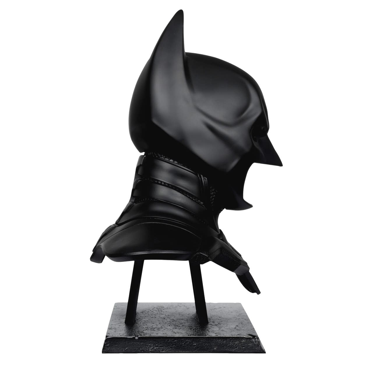 McFarlane Toys Reveals Batman: The Dark Knight 1:1 Replica Cowl