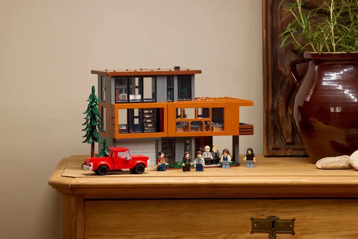 LEGO Unveils New LEGO Ideas Twilight Set with the Cullen House 