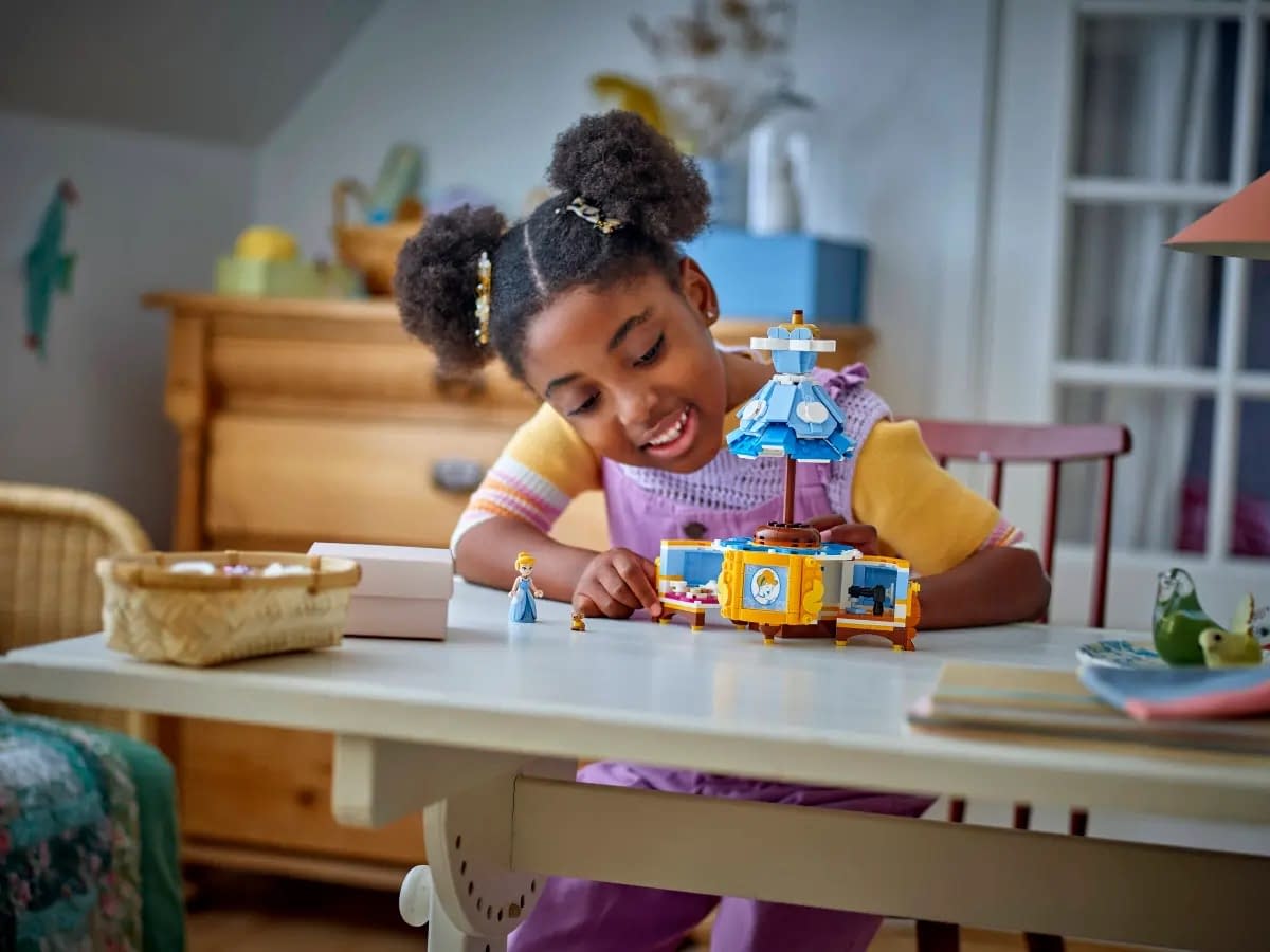 Cinderella's Dress Comes to LEGO with Their Latest Disney Set 