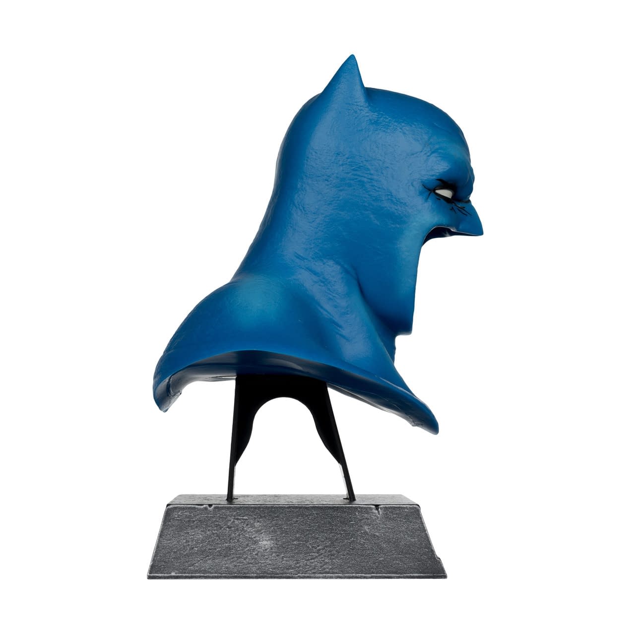 McFarlane Debuts New 1:3 DC Comics Dark Knight Returns Batman Cowl