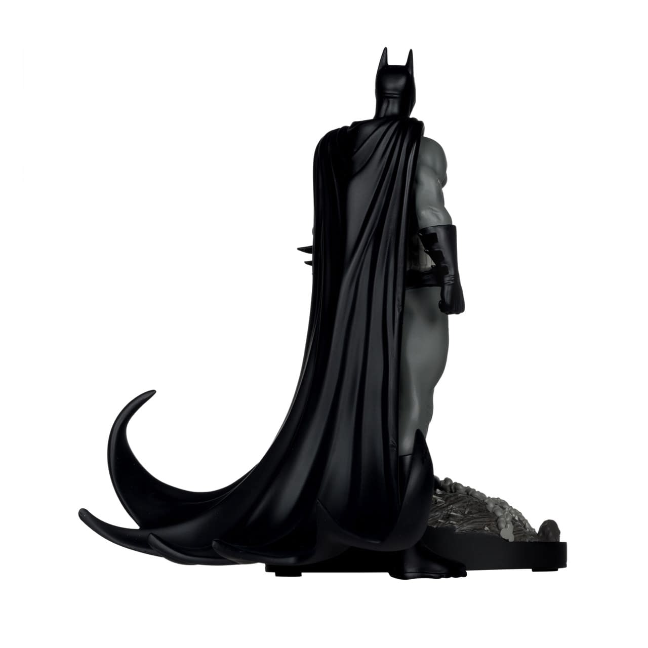 McFarlane Debuts New Batman Dark Crisis #1 SDCC Exclusive Statue 