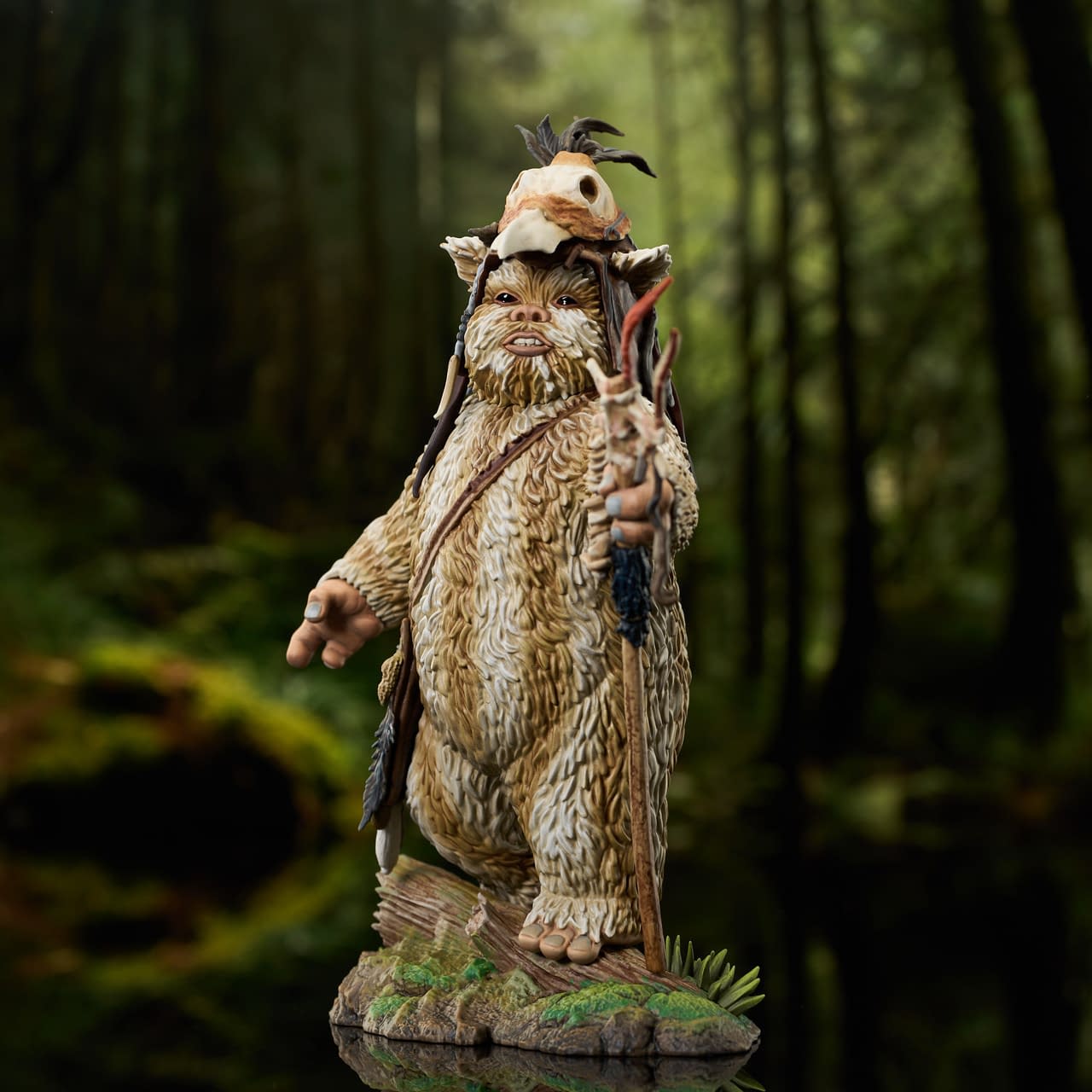 Endor Awaits with Gentle Giant's Exclusive Star Wars Logray Statue
