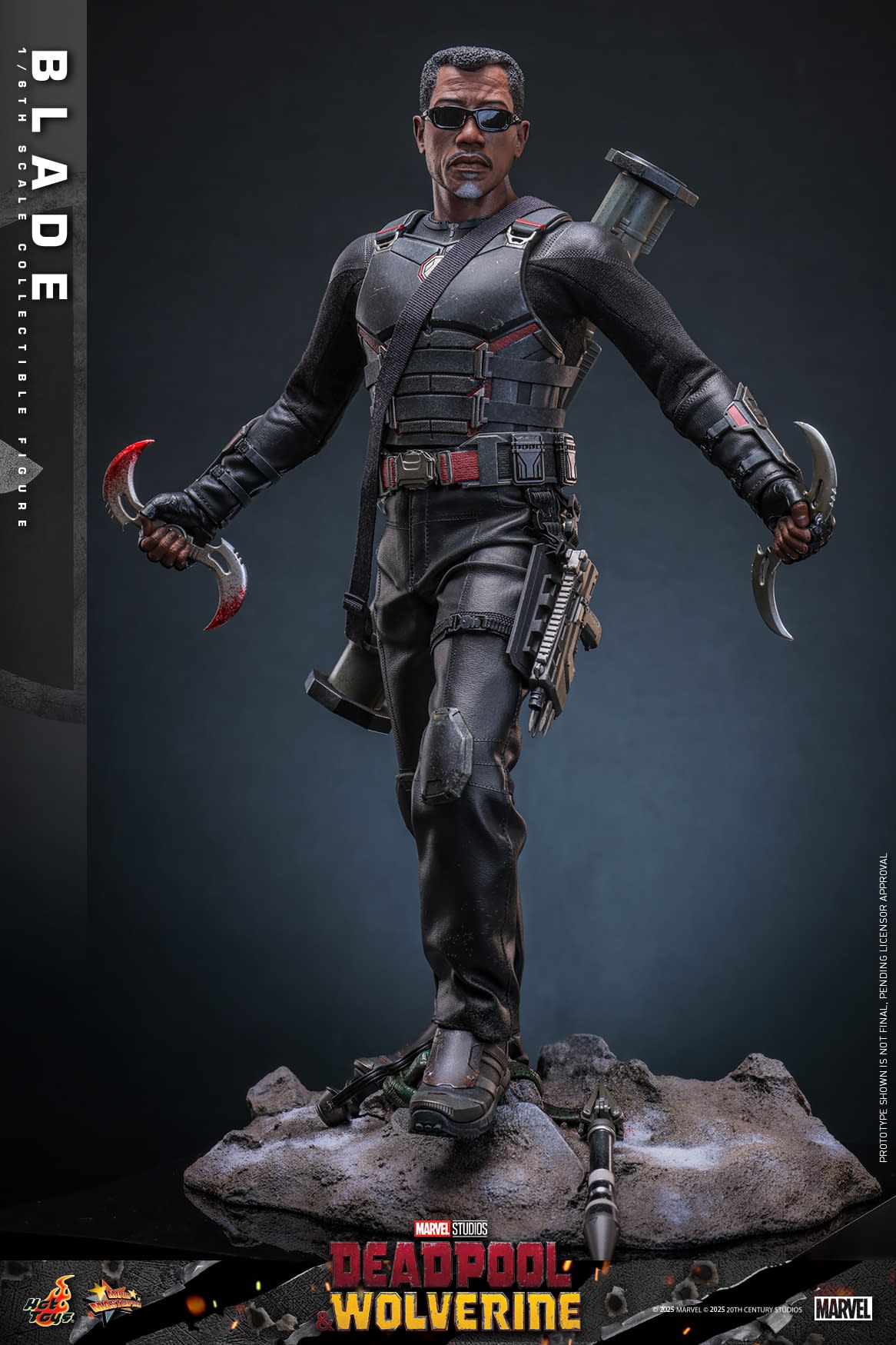 hot-toys-marvel-blade-sixth-scale-figure-gallery-67a1bf462a010.jpg