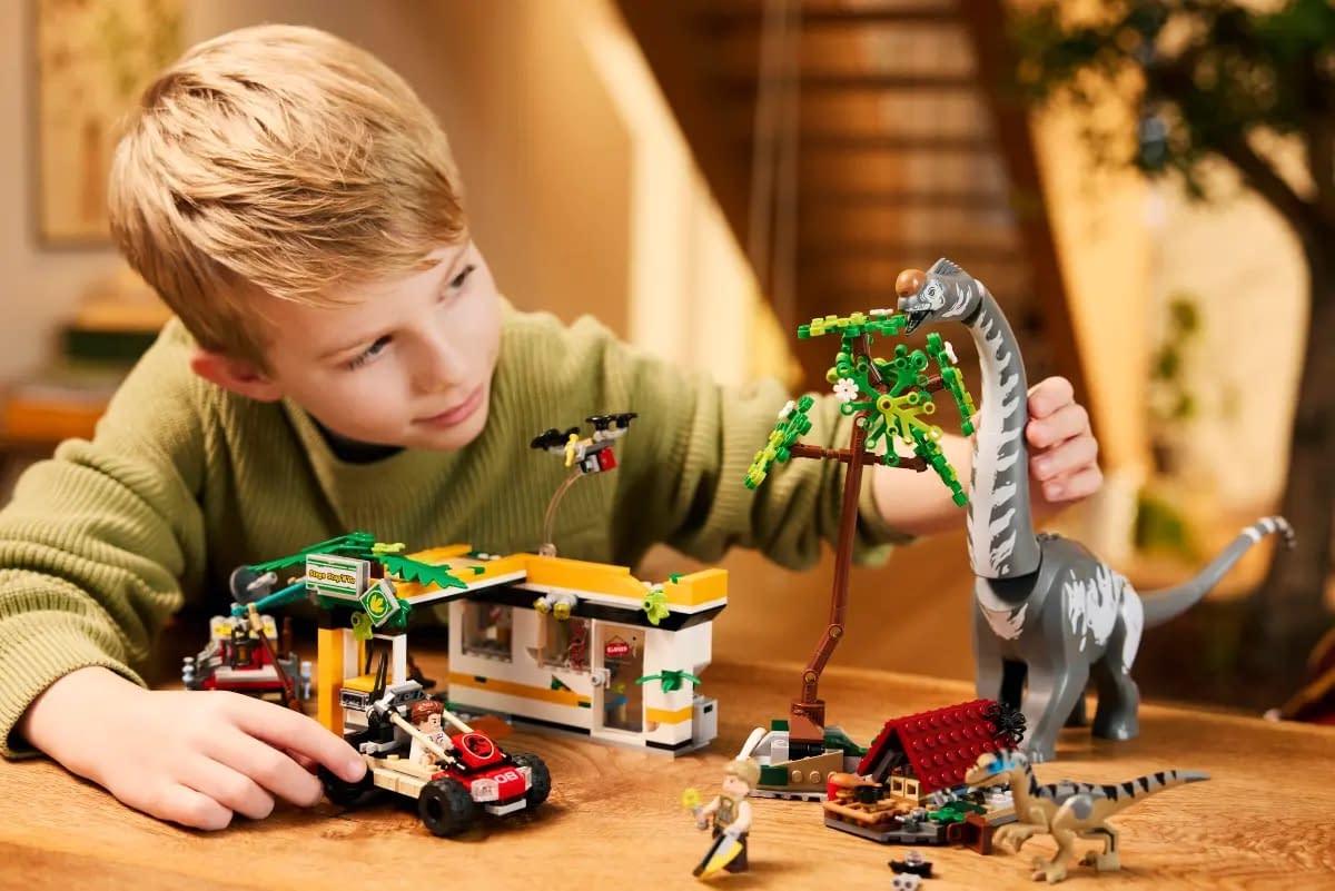 LEGO Brings the Titanosaurus to Brick Form from Jurassic World Rebirth 