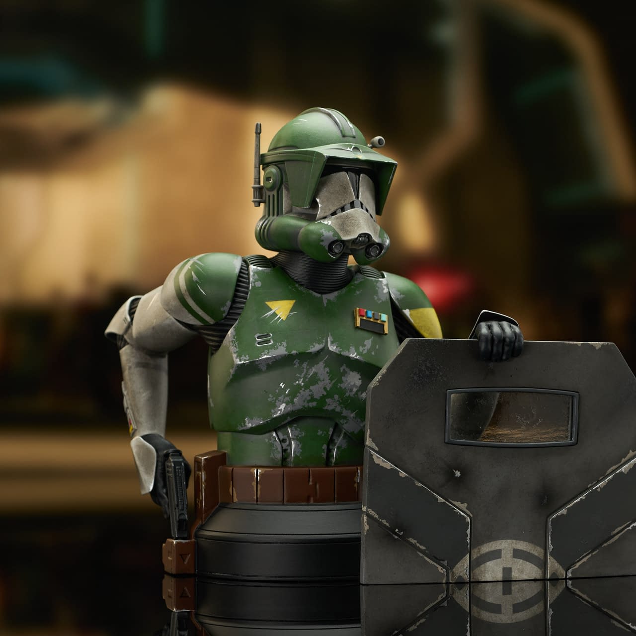 Star Wars Clone Commander Doom Statue Arrives for St. Patty's Day 