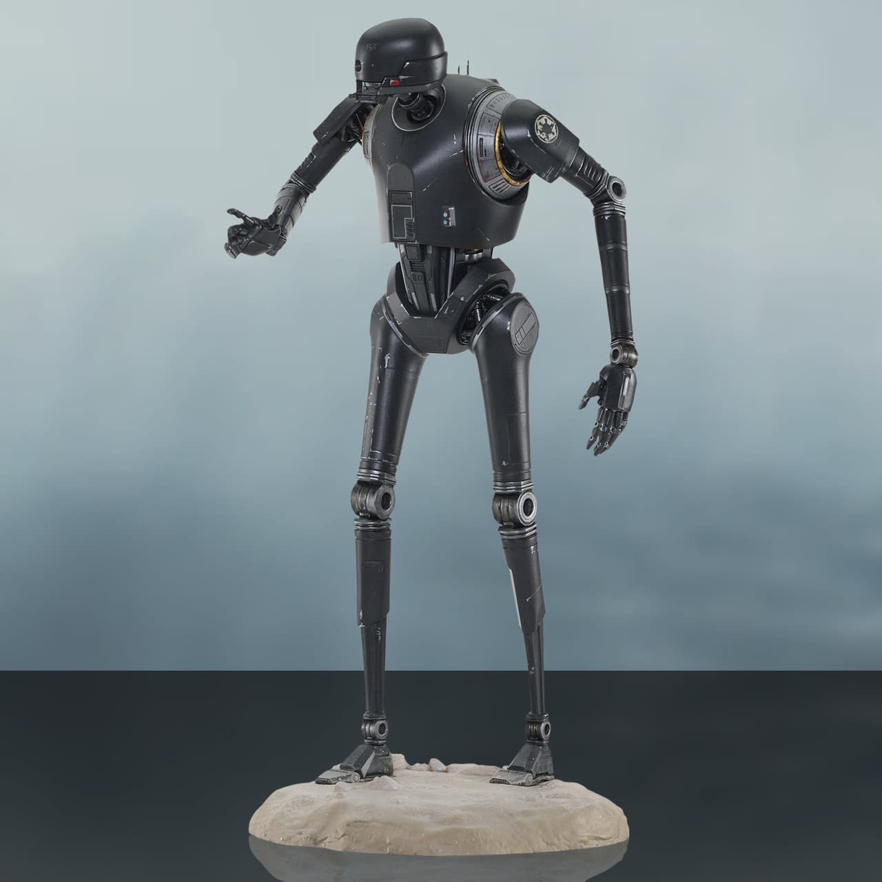 Gentle Giant Unveils Limited Edition New Star Wars: Andor K-2SO Statue