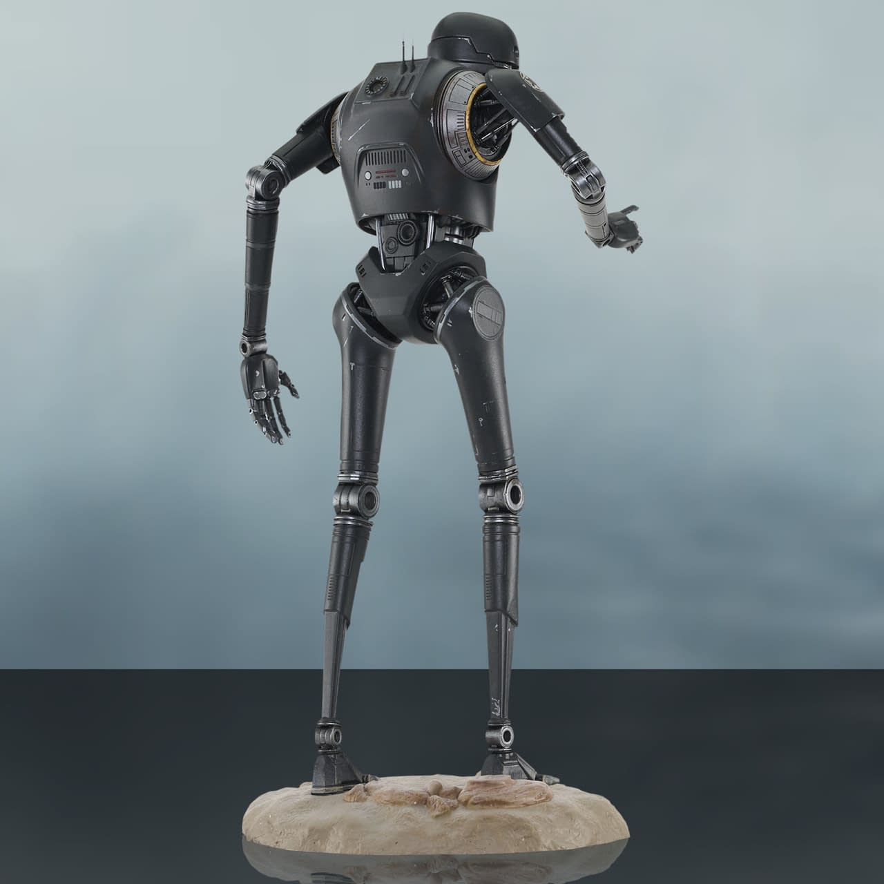 Gentle Giant Unveils Limited Edition New Star Wars: Andor K-2SO Statue