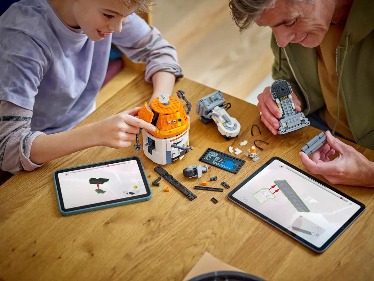 LEGO Unveils New Star Wars: Rebels Set with Buildable Chopper 