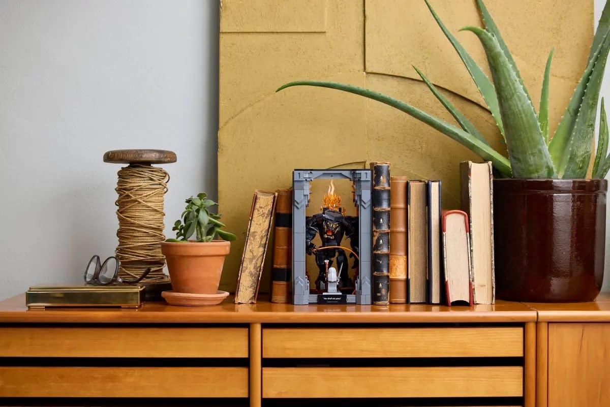 The Lord of the Rings: Balrog Book Nook Set Coming Soon from LEGO 