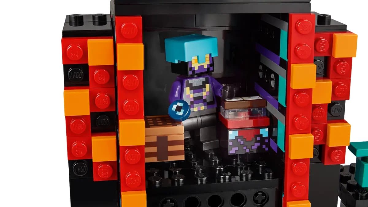 Build the Underman Tower with LEGO's Newest Minecraft Set 