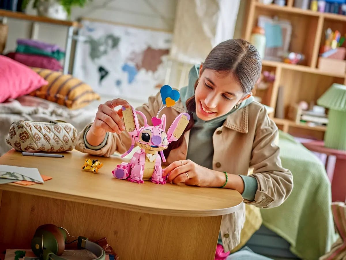 LEGO Unleashed New Lilo & Stitch Set with Experiment 624: Angel