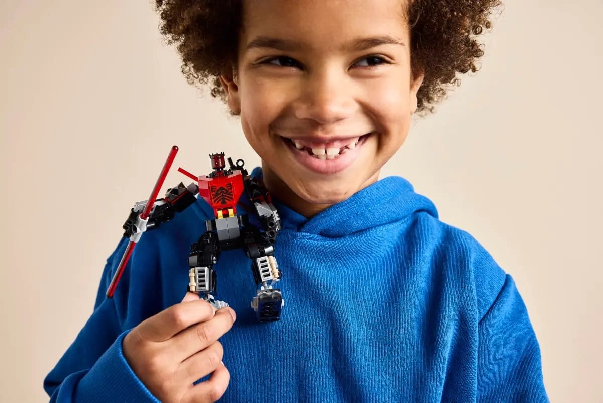 New Star Wars Mech Comes to Life from LEGO with Darth Maul 