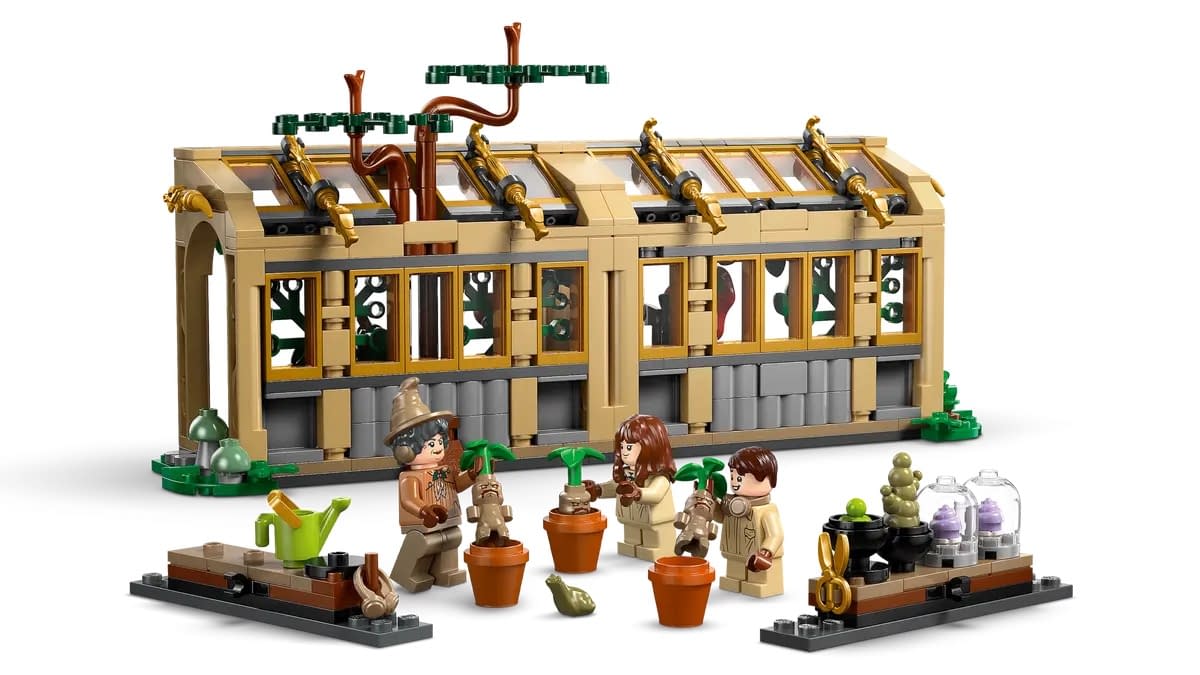 Herbology Class is in Session with New LEGO Harry Potter Set
