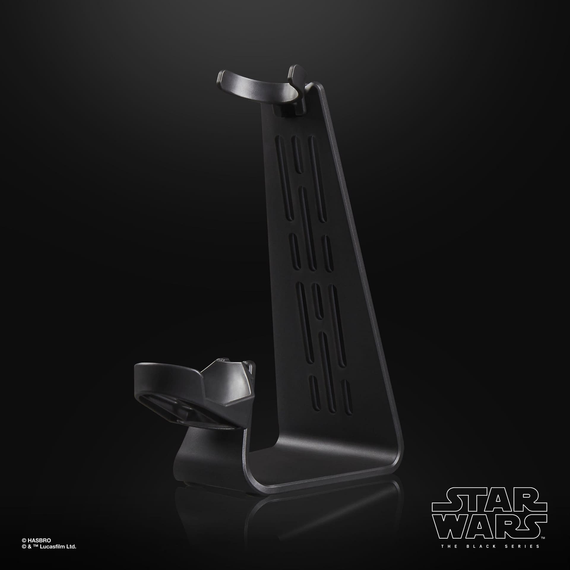 New Star Wars Force FX Ezra Bridger Lightsaber Revealed by Hasbro 
