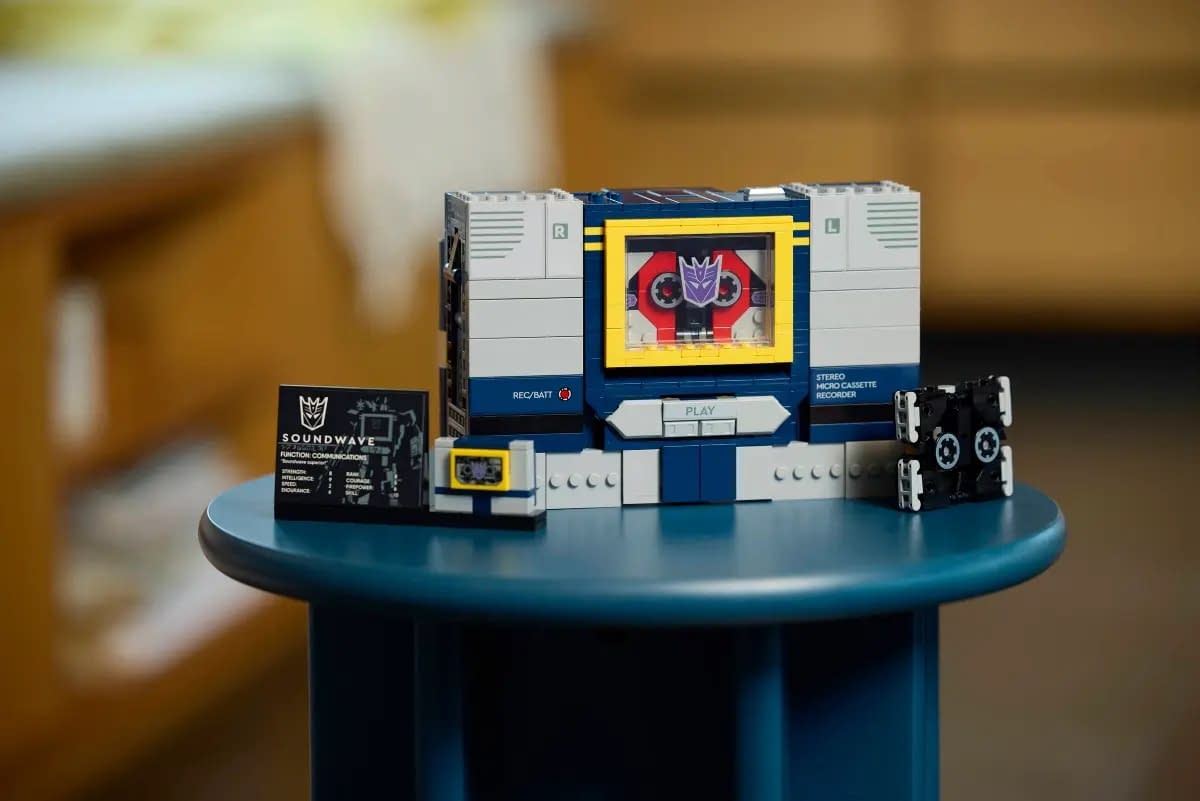 New Transformers Soundwave LEGO Set Revealed with Sound Effects 