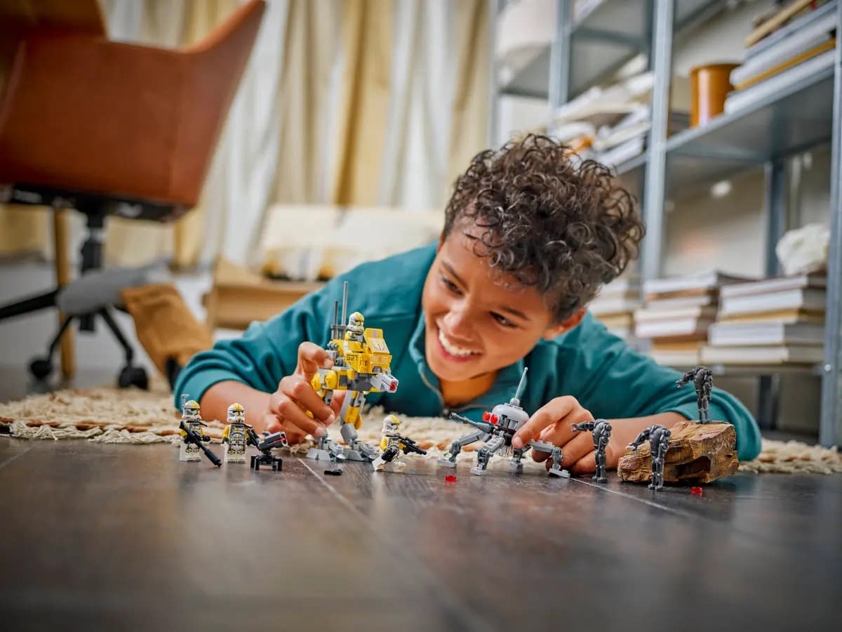 New LEGO Star Wars Battle Pack Deploys with the 327th Star Corps 