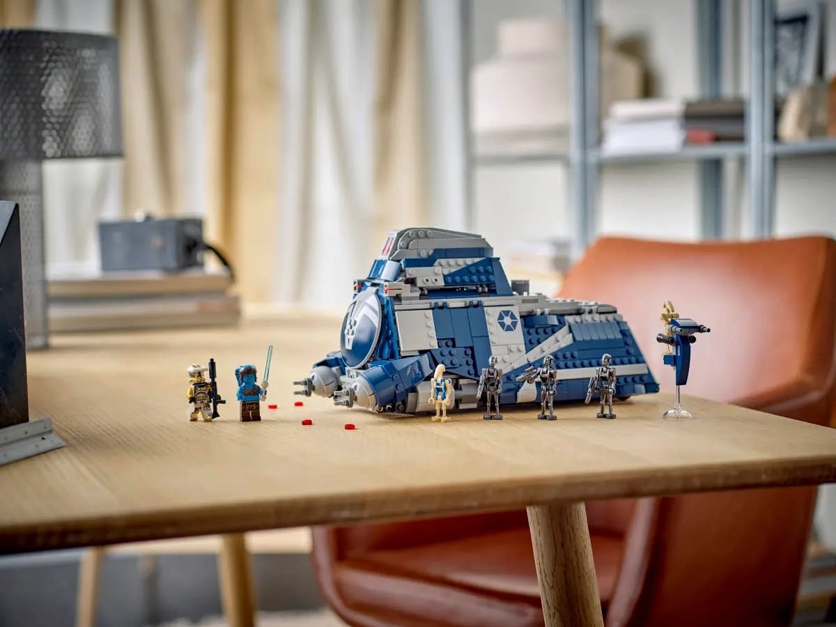 New LEGO Star Wars Battle of Felucia Separatist MTT Coming Soon