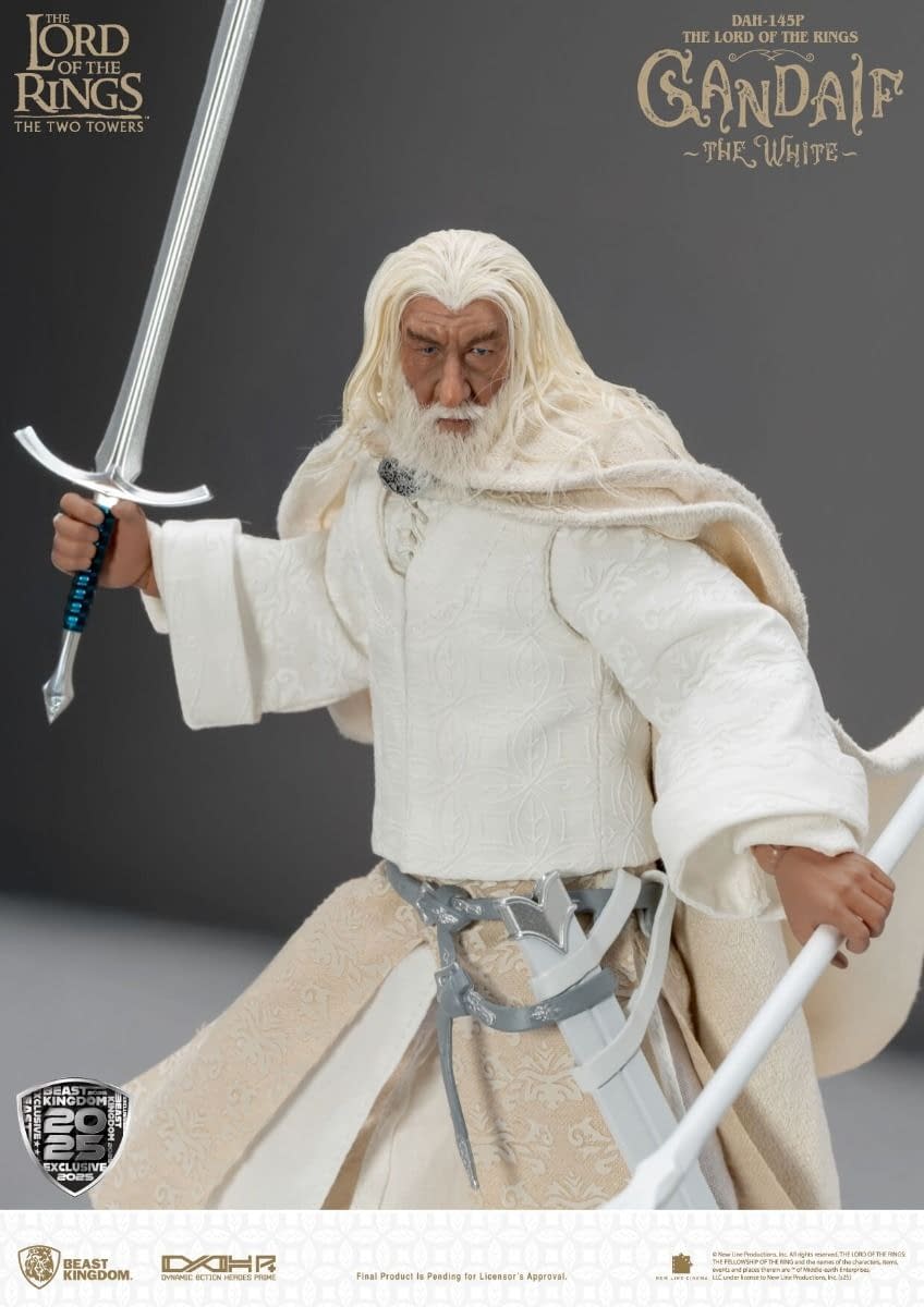Lord of the Rings Gandalf the White Rises with Beast Kingdom for SDCC