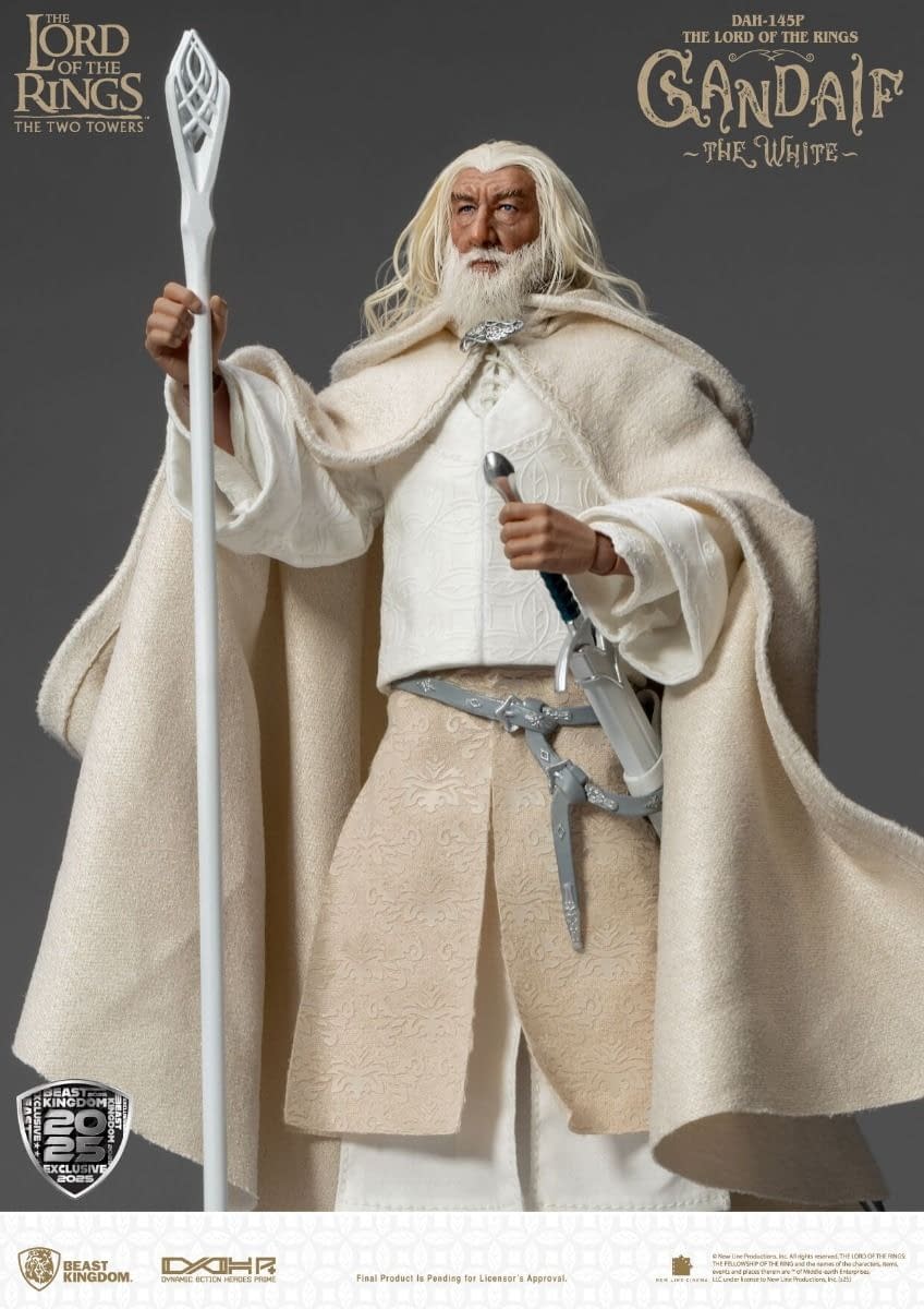 Lord of the Rings Gandalf the White Rises with Beast Kingdom for SDCC