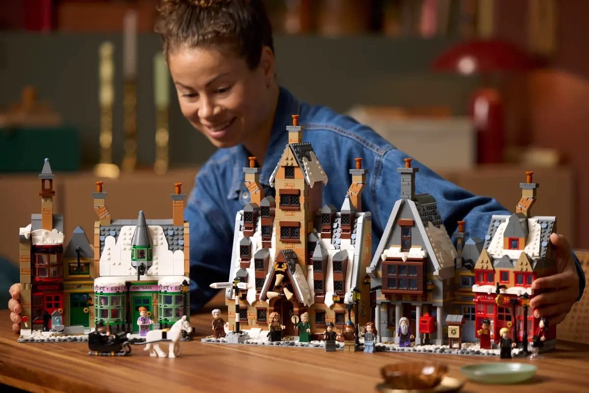 LEGO Conjures New Harry Potter Hogsmeade Village Collectors' Set