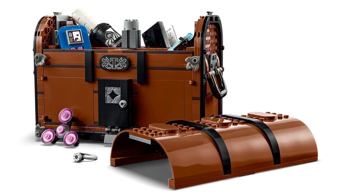 LEGO Attends Nevermore with New Wednesday Set: Thing's Apartment
