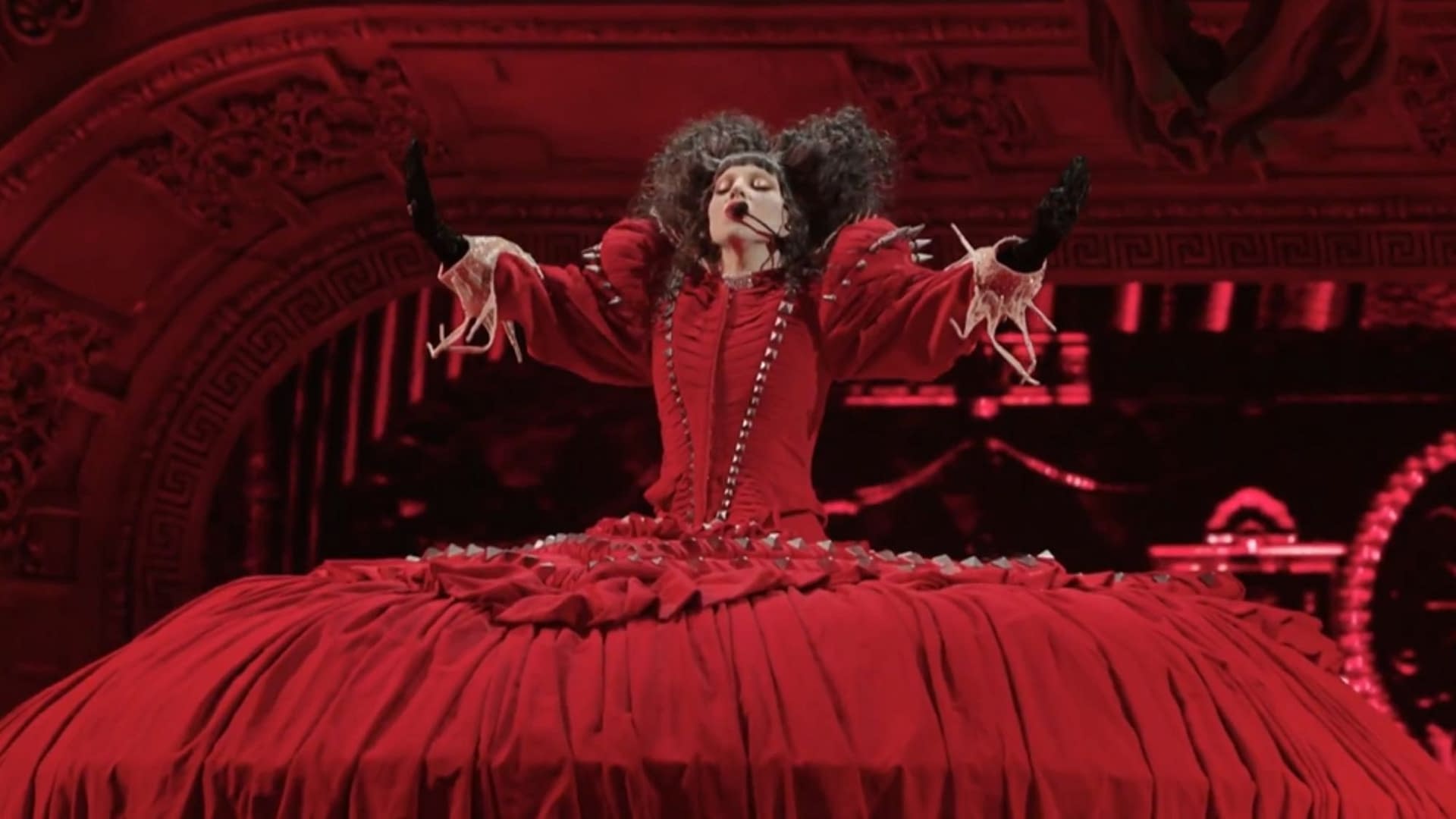 2025 MTV VMAs: Lady Gaga Offers Epic "The Dead Dance" Performance